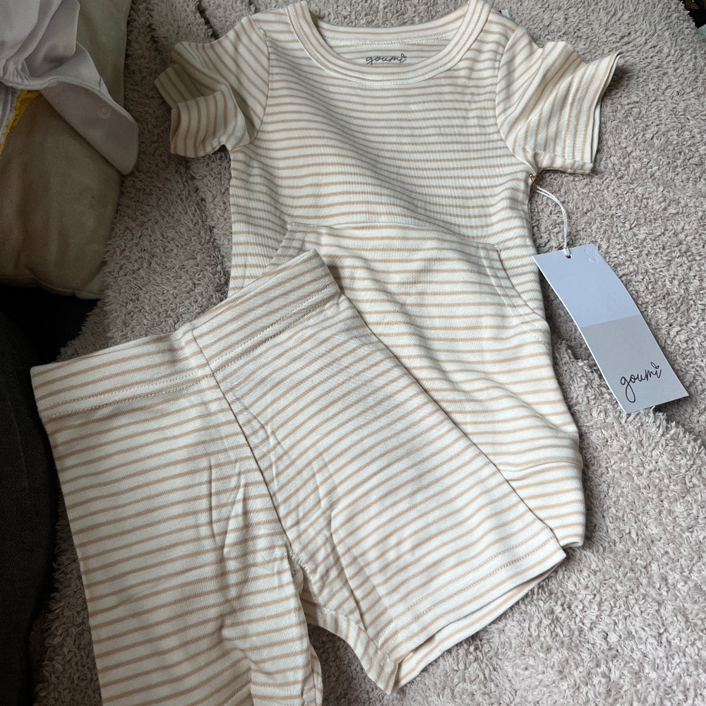 B29 NWT Goumi Bamboo Loungewear Set